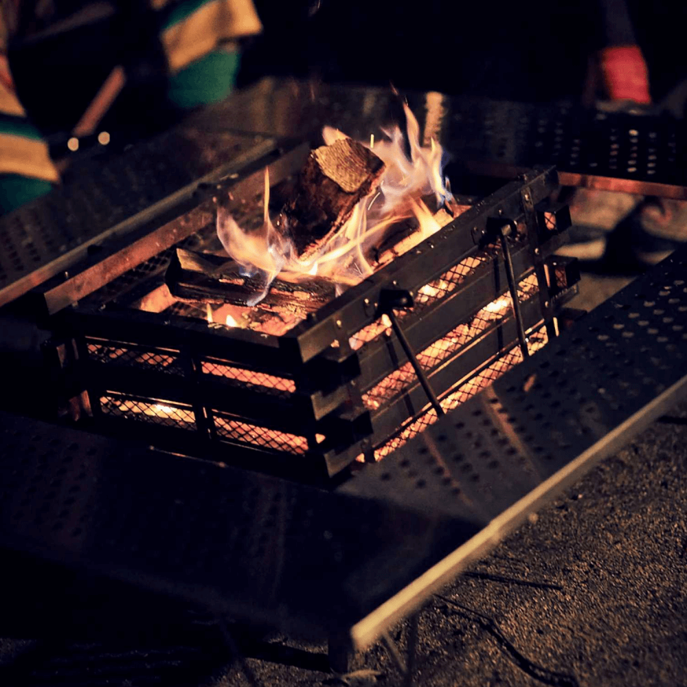 โต๊ะสำหรับนั่งล้อมวงรอบเตา Coleman JP Fireplace Table 10397_4
